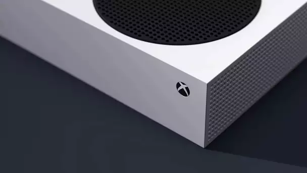 Xbox Considering Allowing Series S Owners To Play Games In Physical Format