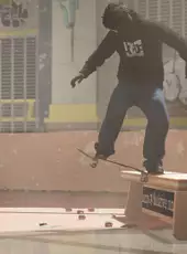 Session: Skate Sim - Abandoned Mall